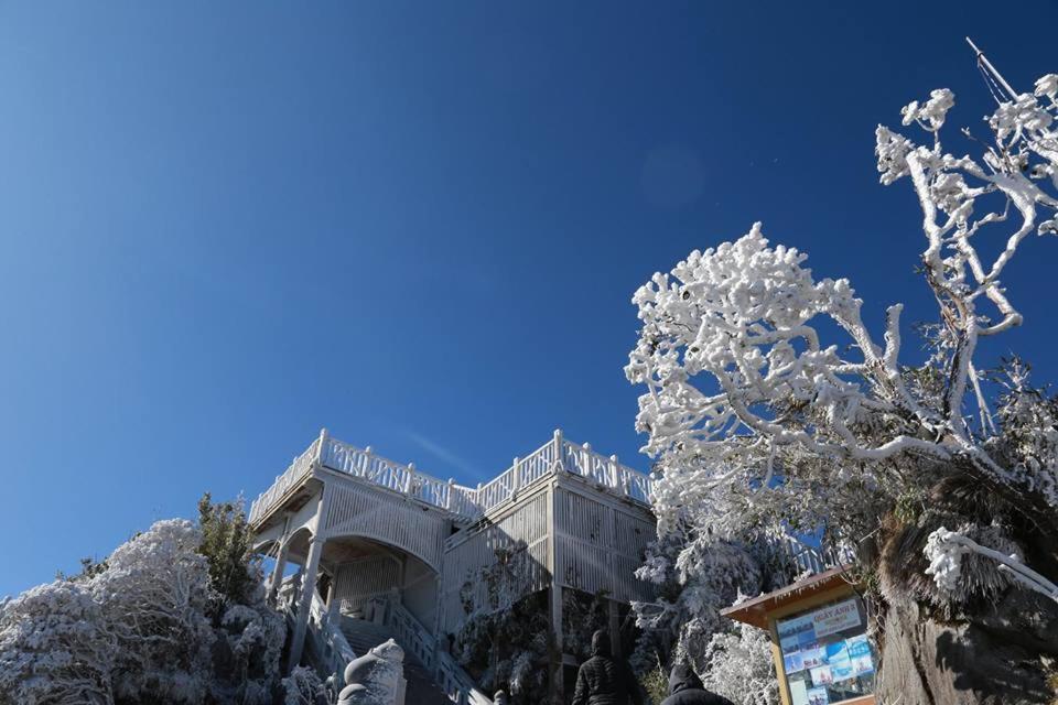 Sapa Clover Hotel Екстериор снимка